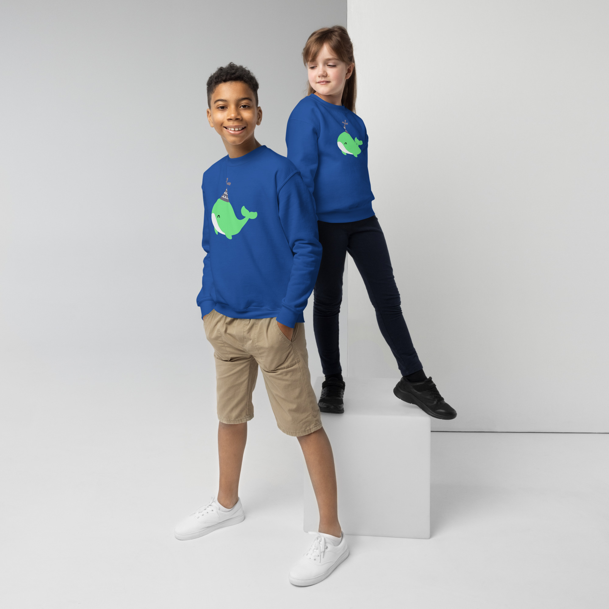 Youth crewneck sweatshirt "Party Whale" - Image 14